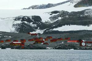 científico base dentro Antártica foto