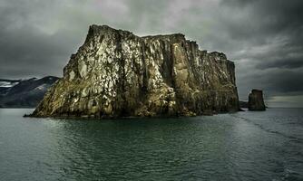 decepção ilha, antártico montanhoso paisagem, antártico Península foto