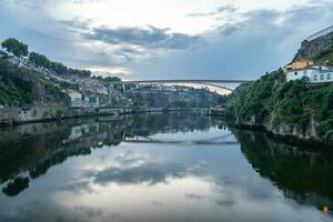 Visão a partir de porto Portugal, a partir de a ponte Luis Eu ponte. foto