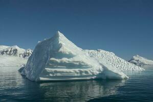 paraíso baía geleiras e montanhas, antártico Península, antártica.. foto