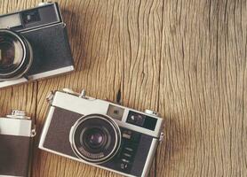 vintage velho filme Câmera em madeira borda foto