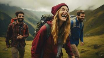 grupo do feliz amigos e rindo, turismo, viagem, pessoas partilha Boa e positivo humor, mochila acampamento caminhada viagem viagem caminhada conceito, com borrado fundo, generativo ai ilustração foto