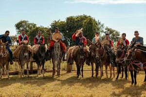 apore, Goiás, Brasil - 05 07 2023 a cavalo equitação evento aberto para a público foto