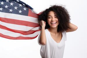 foto do lindo americano mulher posando dentro frente do americano bandeira. generativo ai