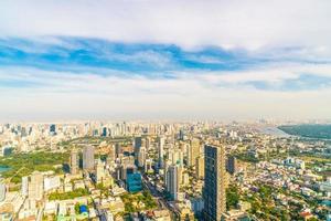 bela vista da cidade com arquitetura e construção em bangkok, tailândia foto