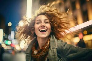 uma fechar - acima tiro do a animado jovem mulher explorando uma movimentado cidade rua. generativo ai foto