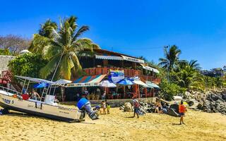 porto escondido Oaxaca México 2023 barcos Porto iate de praia pessoas porto angelito porto escondido México. foto