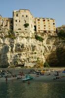 detalhes do a cidade do tropea dentro puglia Itália foto