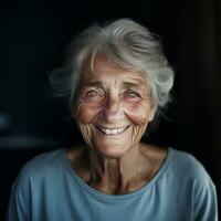 generativo ai, fechar-se do idosos sorridente mulher, felicidade Veja foto