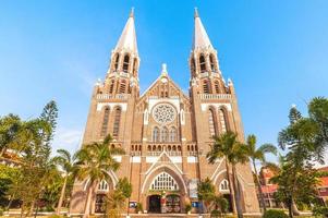 Catedral de São Maria em Yangon em Mianmar foto