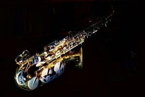 instrumento musical saxofone foto