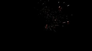 fogos de artifício em um fundo preto foto