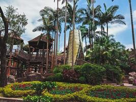 lindo parque na cidade de shenzhen, china foto