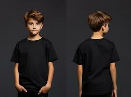 frente e costas Visualizações do uma pequeno Garoto vestindo uma Preto camiseta. ai gerado foto