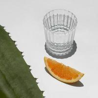 fundo de variedade de bebidas alcoólicas deliciosas de mezcal foto