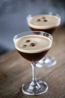 espresso martini vodka curto beber Como uma café coquetel incluindo café licor e baunilha xarope foto