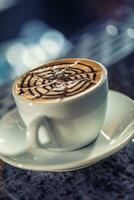 café arte artístico padronizar em café com leite ou cappuccino foto