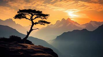nascer do sol dentro Nepal s Himalaia revela uma solitário árvore em pé orgulhosamente. silhueta conceito foto