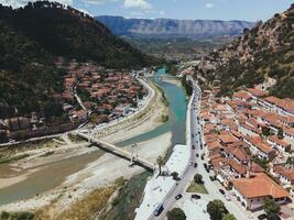 Visualizações do brado, Albânia de zangão foto