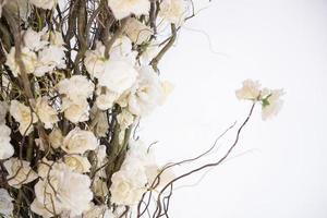 decoração de flores de casamento branco foto