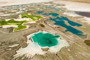 aéreo do sal lagos, natural panorama dentro Qinghai, China. foto