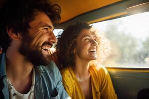 feliz casal desfrutando estrada viagem junto, ai generativo foto