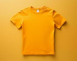 a laranja t - camisa em uma amarelo fundo generativo ai foto