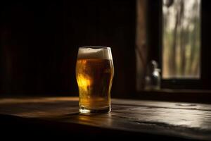 Cerveja dentro uma vidro em uma de madeira mesa. generativo ai foto