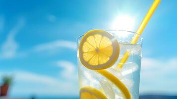 brilhante verão imagem do gelado limonada dentro vidro com limão fatia e Palha ai generativo foto