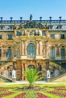 Dresden, Saxônia, Alemanha - real grande jardim Palácio dentro a Principal maior cidade parque e jardins dentro dresda. paisagem urbana histórico, Turística Centro dentro centro da cidade. foto