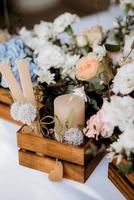 decoração de flores de casamento foto