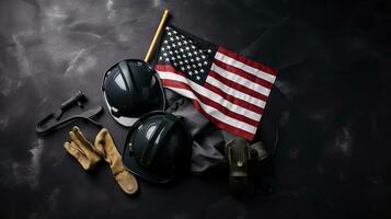 americano bandeira, construção Ferramentas e Difícil chapéus em uma Sombrio fundo. generativo ai foto