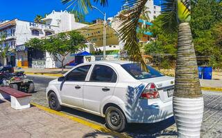 porto escondido Oaxaca México 2023 típica lindo colorida turista rua calçada cidade porto escondido México. foto