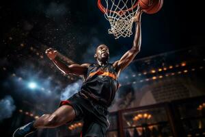 masculino basquetebol jogador jogando basquetebol dentro uma lotado interior basquetebol quadra foto