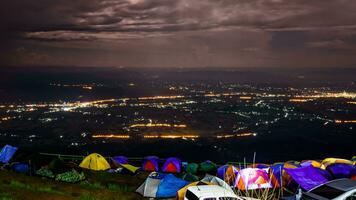 noite Visão às phu tubberk foto