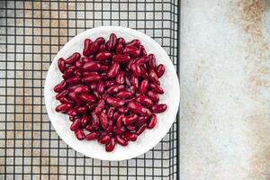 vermelho feijões legumes pronto para comer Aperitivo refeição Comida lanche em a mesa cópia de espaço Comida fundo foto