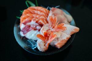 sortido japonês sashimi foto