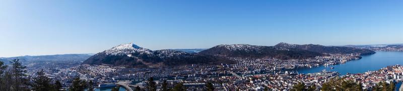 Bergen da perspectiva do Monte Floyen foto