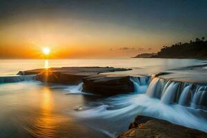 a Sol conjuntos sobre uma cascata dentro a oceano. gerado por IA foto