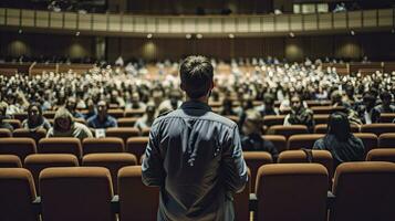 uma masculino alto falante dando apresentação dentro corredor às universidade oficina. público ou conferência corredor. treinamento. generativo ai foto