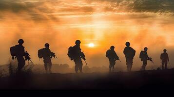 silhuetas do exército soldados dentro a névoa contra uma pôr do sol. generativo ai foto