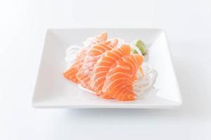 sashimi cru de salmão - comida japonesa foto