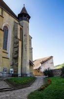 janela, igreja fortificada em biertano, pátio interno, romênia. 2020, foto