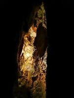 detalhe do cavernas dentro a serra de mira d'aire, dentro Portugal foto