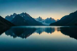 uma calma montanha lago embrulhado de neblina seguro picos, fazer uma maravilhoso ambiente. ai gerado foto