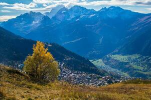 paysage des Alpes Suisse en Automne foto