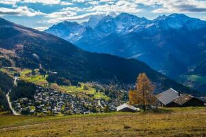 paysage des Alpes Suisse en Automne foto