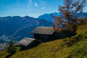 outono dentro a Alpes, Itália foto