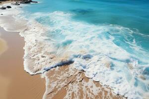 aéreo Visão do lindo arenoso de praia com turquesa água e ondas. lindo tropical de praia e mar com azul céu fundo. ai gerado foto