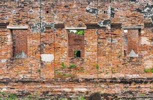 bela arquitetura antiga histórica de Ayutthaya na Tailândia - impulsione o estilo de processamento de cores foto